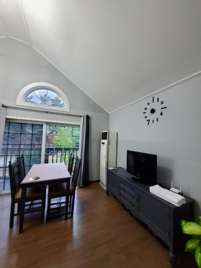 פיאונגצ'אנג Honey Bear Pension מראה חיצוני תמונה